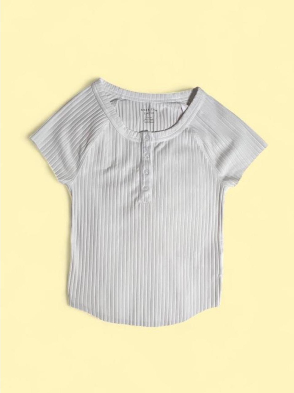 American Eagle Cropped Ribbed Henley Tee with Snaps Size S